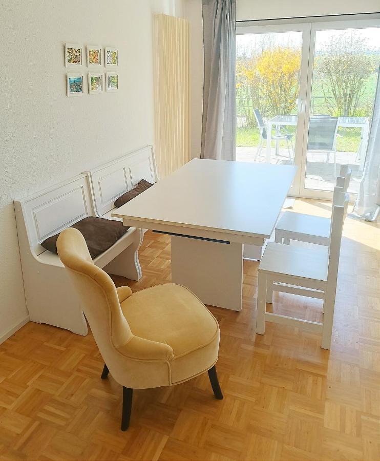 Sonniges 2-Zimmer-Gartenapartment Бітігайм-Біссінген Екстер'єр фото